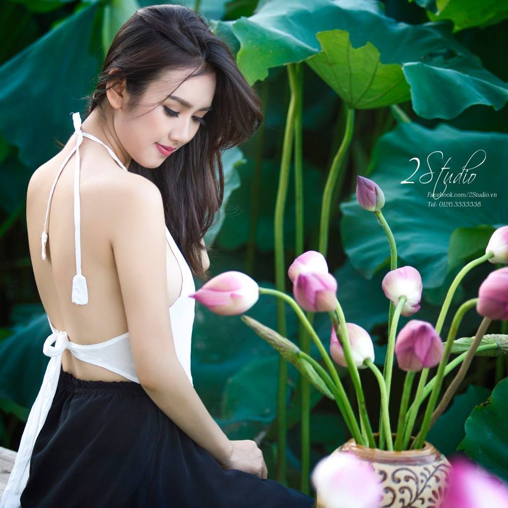 Ngắm Gái Xinh Mặc Bikini – Biểu Tượng Quyến Rũ Của Vẻ Đẹp Hiện Đại Và Phong Cách Riêng Biệt